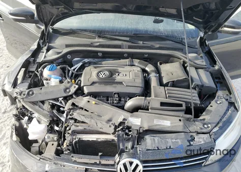 2014 Volkswagen Jetta Se z USA, uszkodzony, nr VIN 3VWD07AJ0EM388317